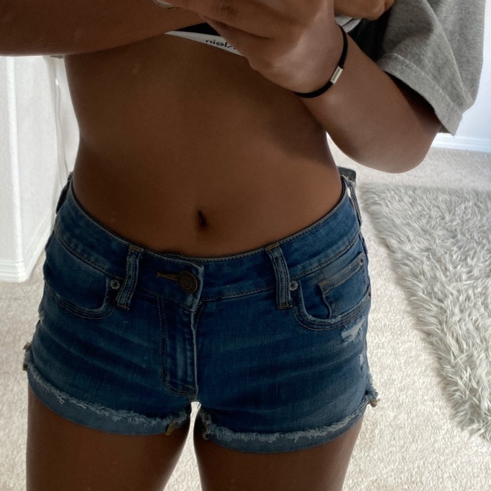 cute barely worn shorts